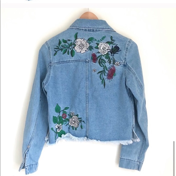 H&M Loves Coachella Embroidered Denim Jacket - Picture 5 of 7